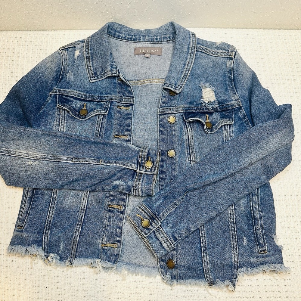 Just‎ USA Boutique Women Distressed Blue Staircase Hem Jean Jacket Button Up-Med - Picture 8 of 13